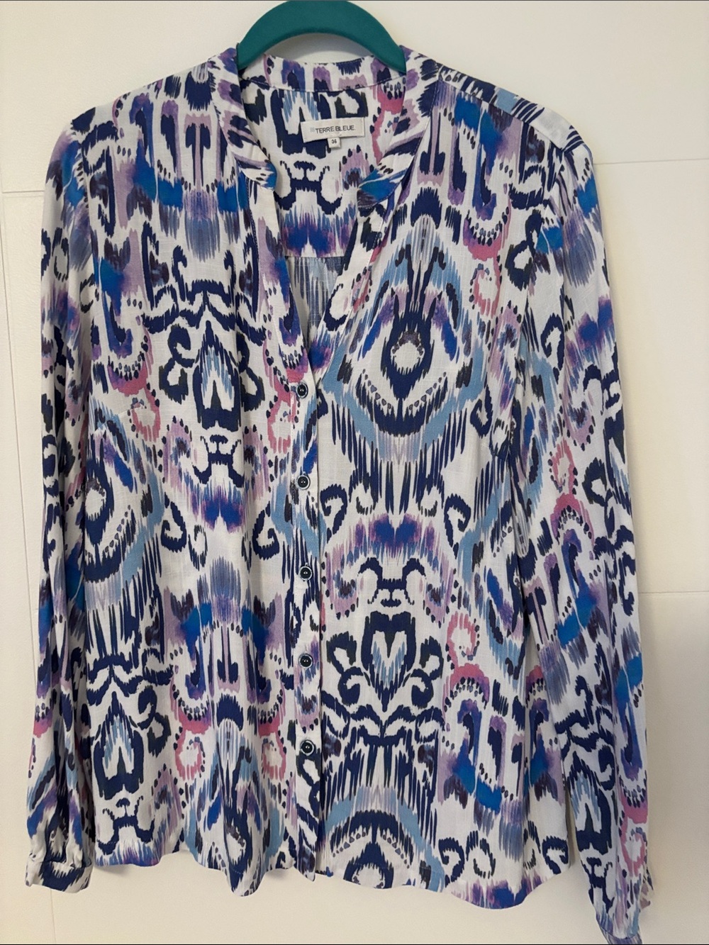 Lightweight Printed Button-Front Blouse — Blue & Pink
